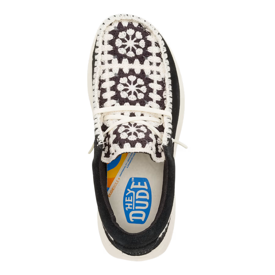 Wendy COMF Suede Crochet