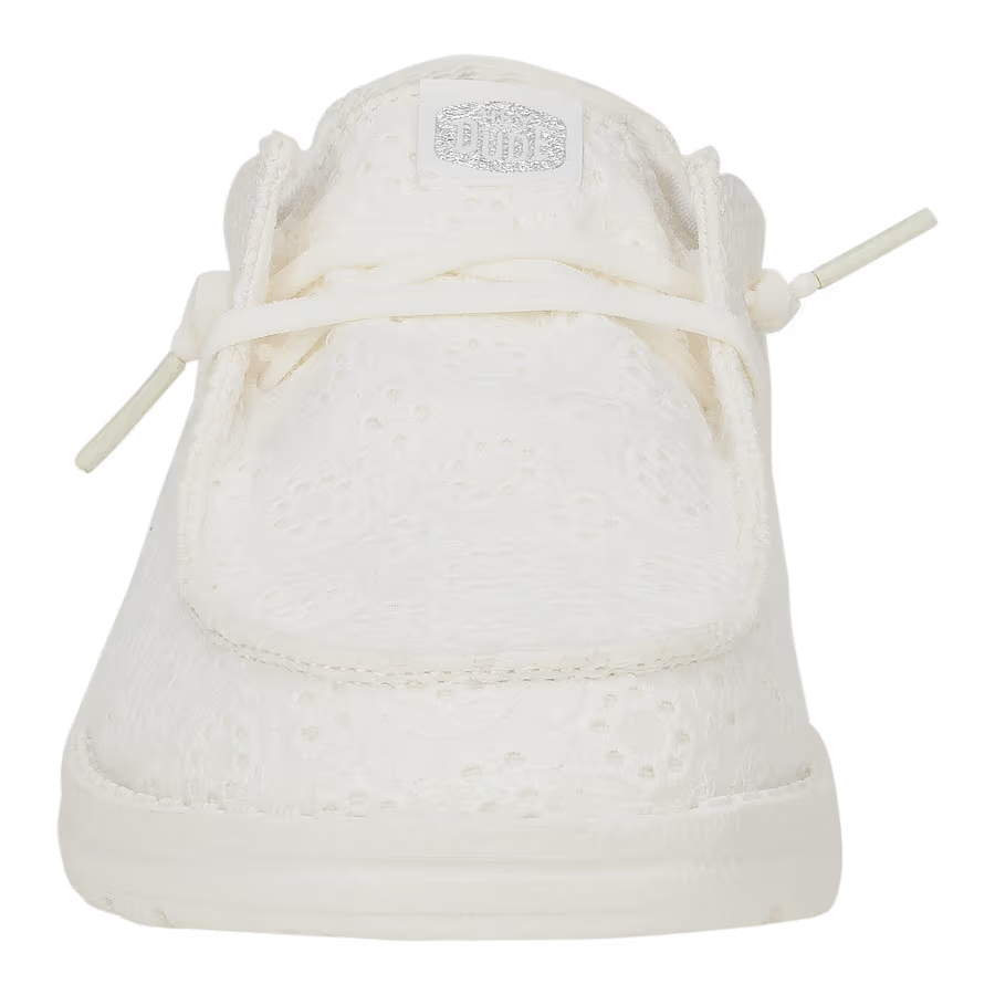 Wendy Eyelet Lace