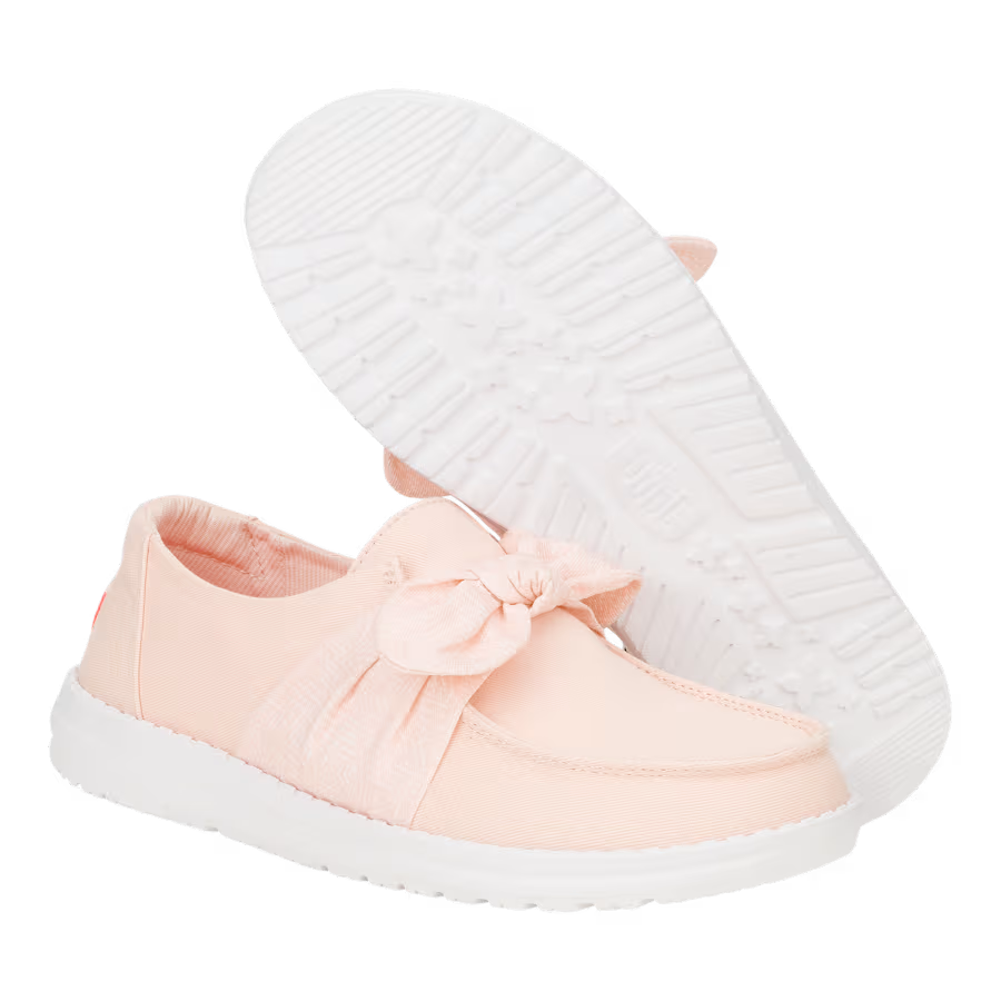 Wendy Bow Essentials