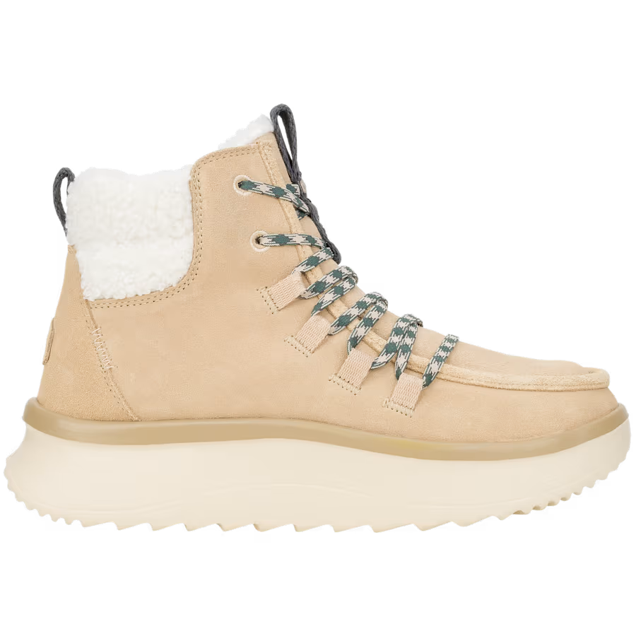 Wendy Peak Apres Suede Cozy
