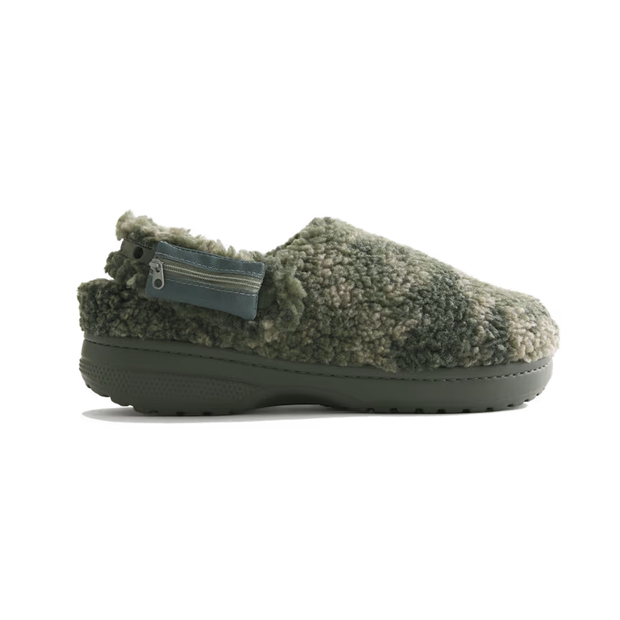 Hollister x Crocs Classic Unfurgettable Clog