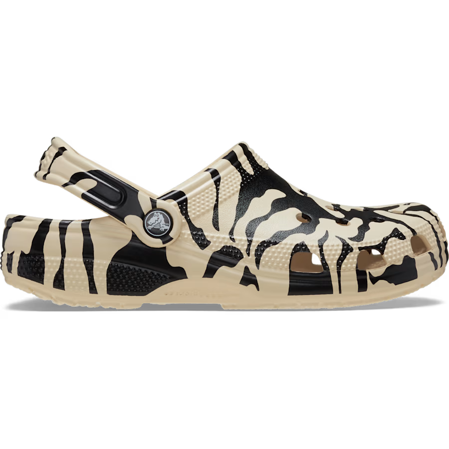 Classic Woodcut Floral Clog