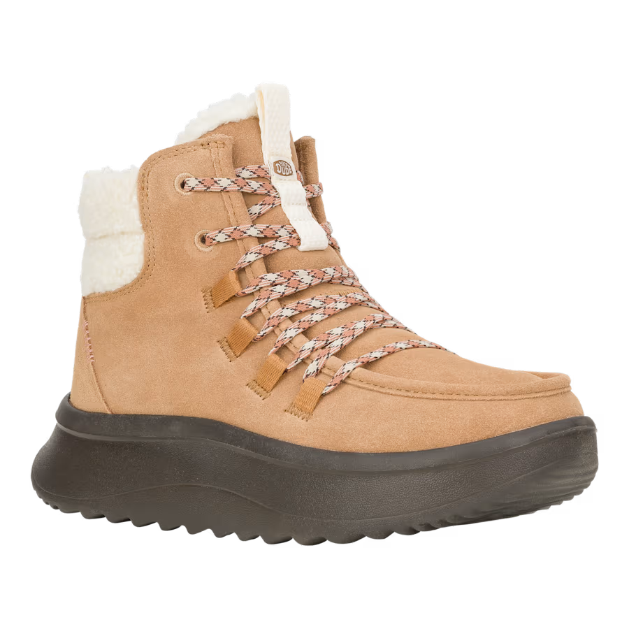 Wendy Peak Apres Suede Cozy